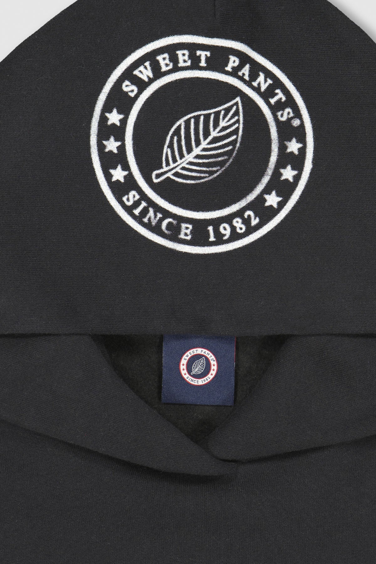 82 HOODIE BLACK - Image 5