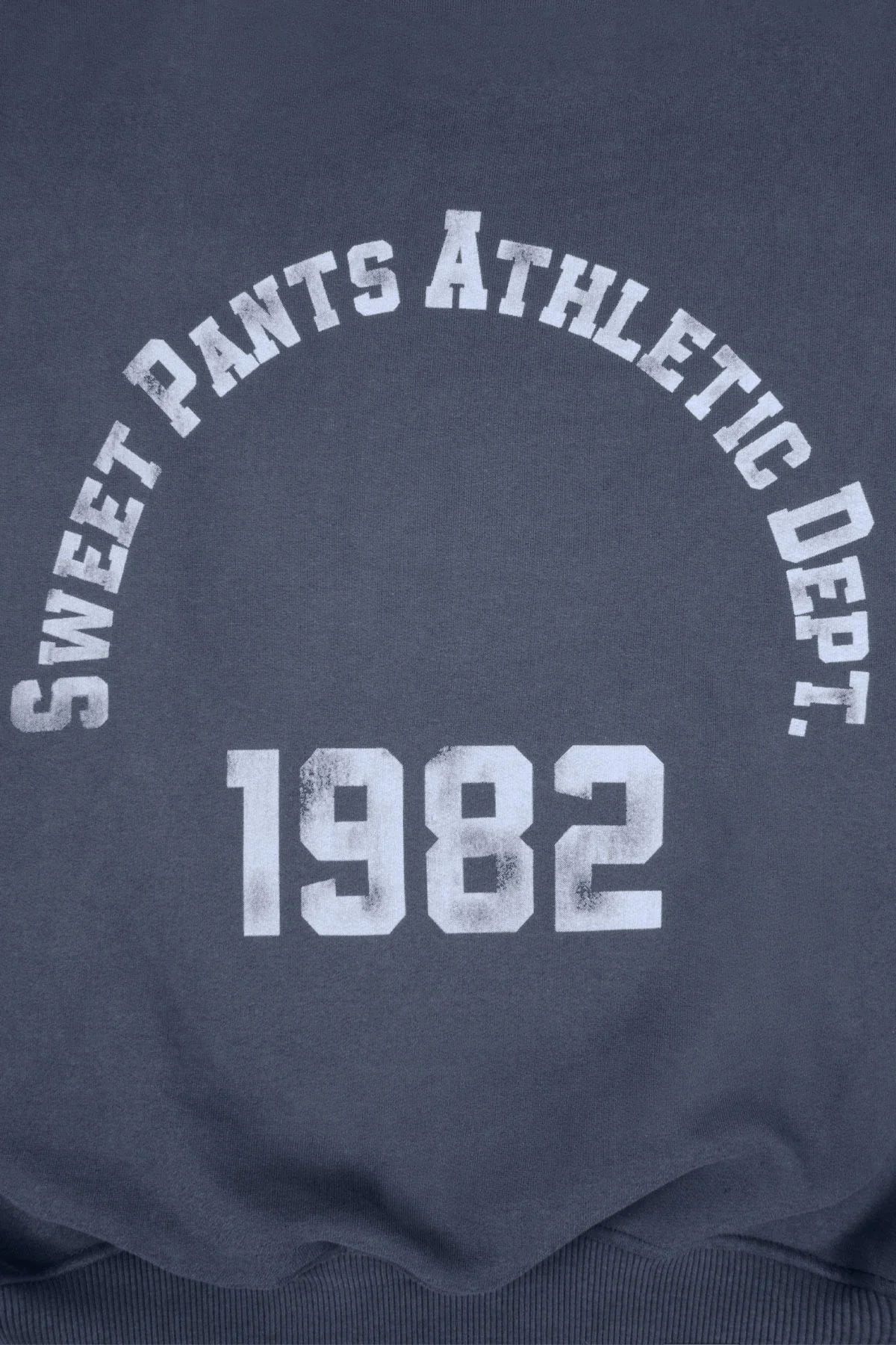 82 HOODIE NIGHT - Image 6