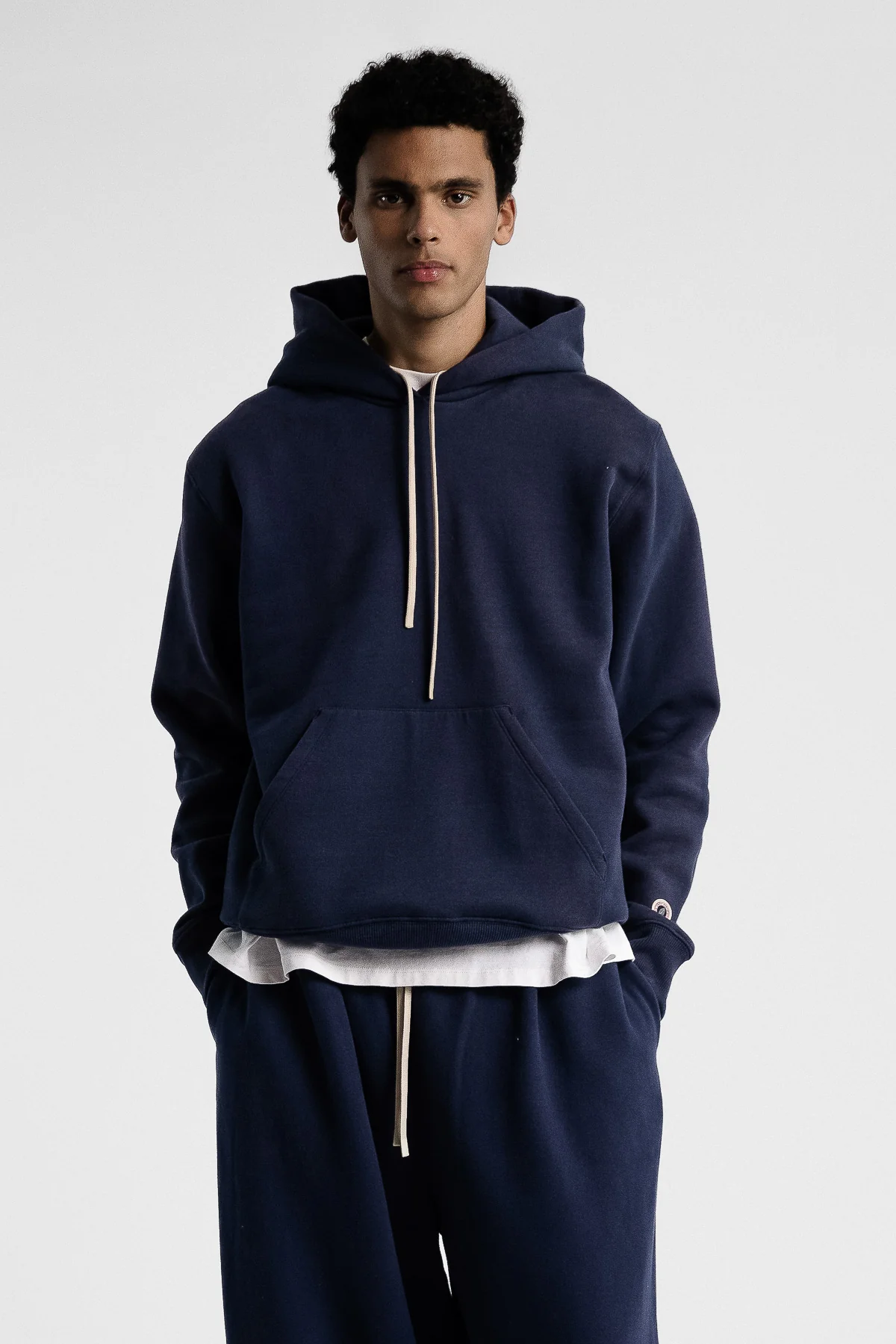 F ICONIC HOOD NIGHT - Image 3