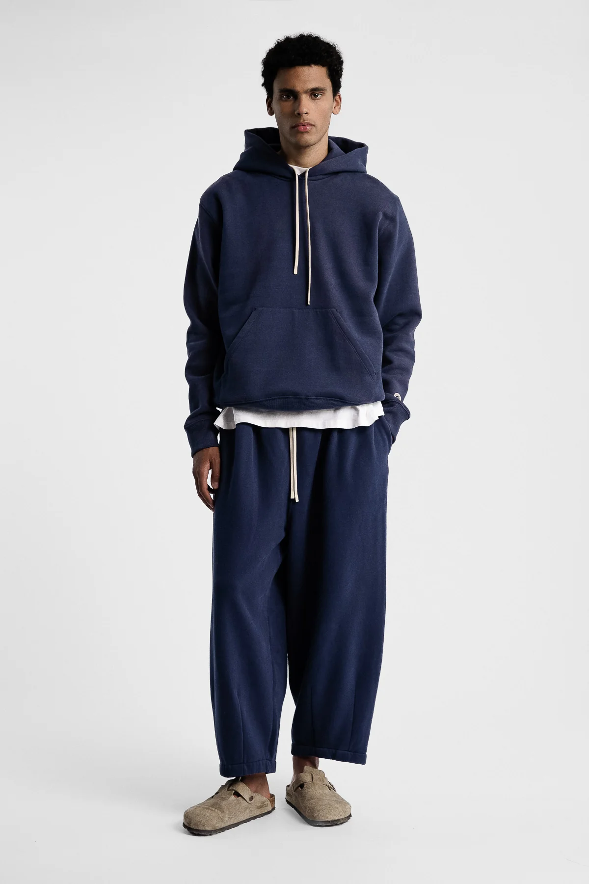 F ICONIC HOOD NIGHT - Image 4