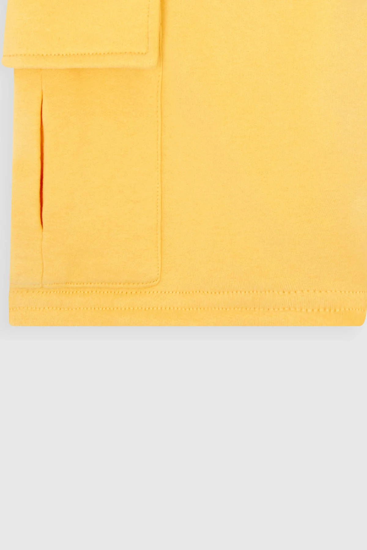 ICONIC SHORT CARGO GOLDEN - Image 5