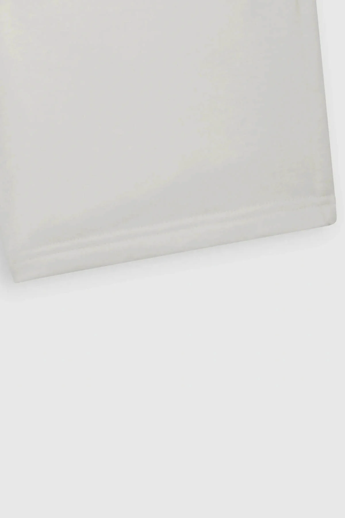 ICONIC SHORT MILK - Image 5