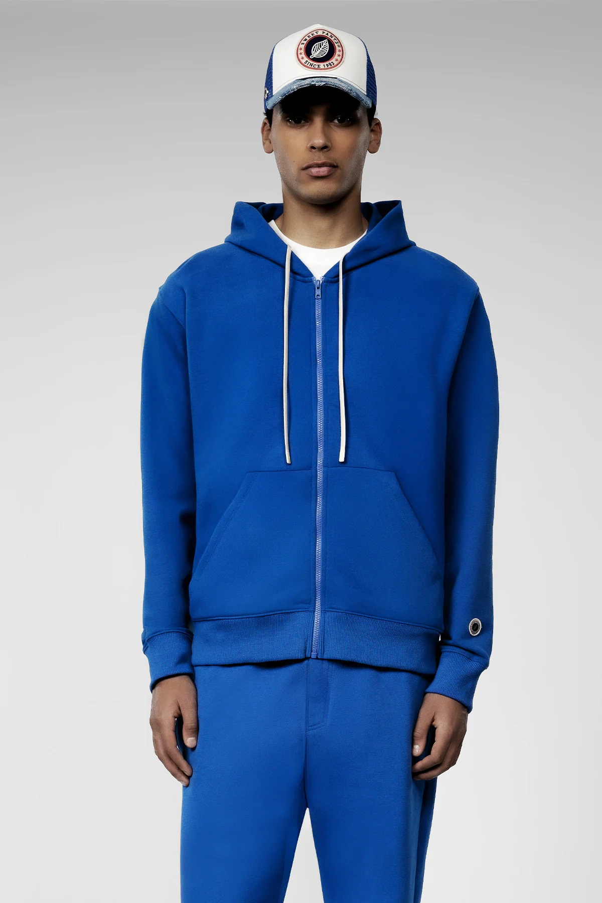 ICONIC ZIP UP ELECTRIK - Image 2