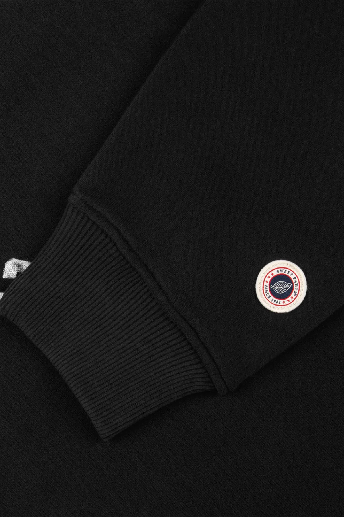 KID 82 HOODIE BLACK - Image 4