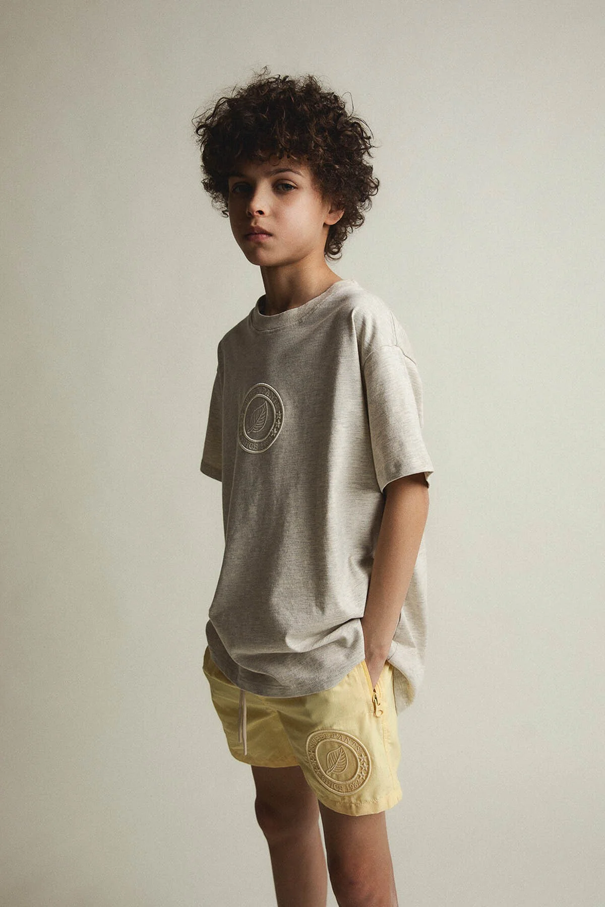 KID HAPPY LOGO GOLDEN - Image 7