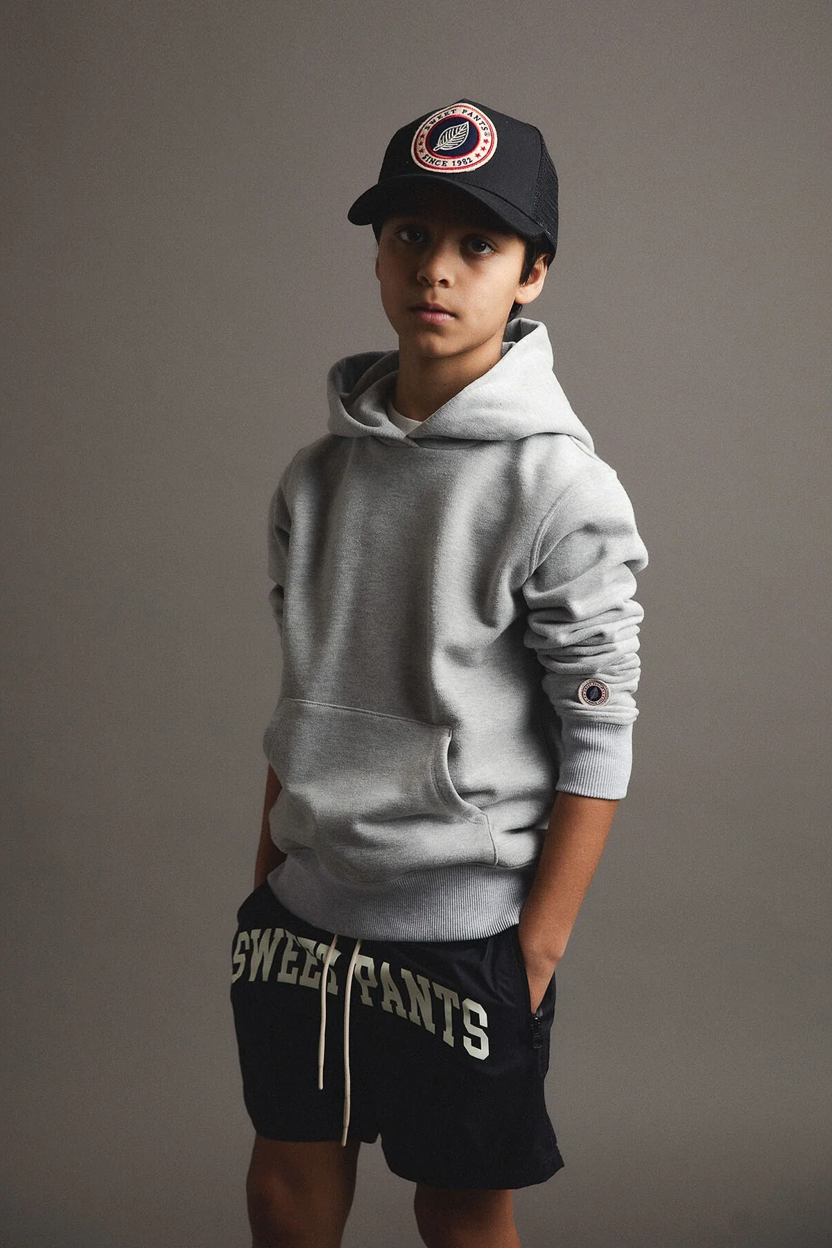 KID ICONIC HOOD GREY MARL - Image 5
