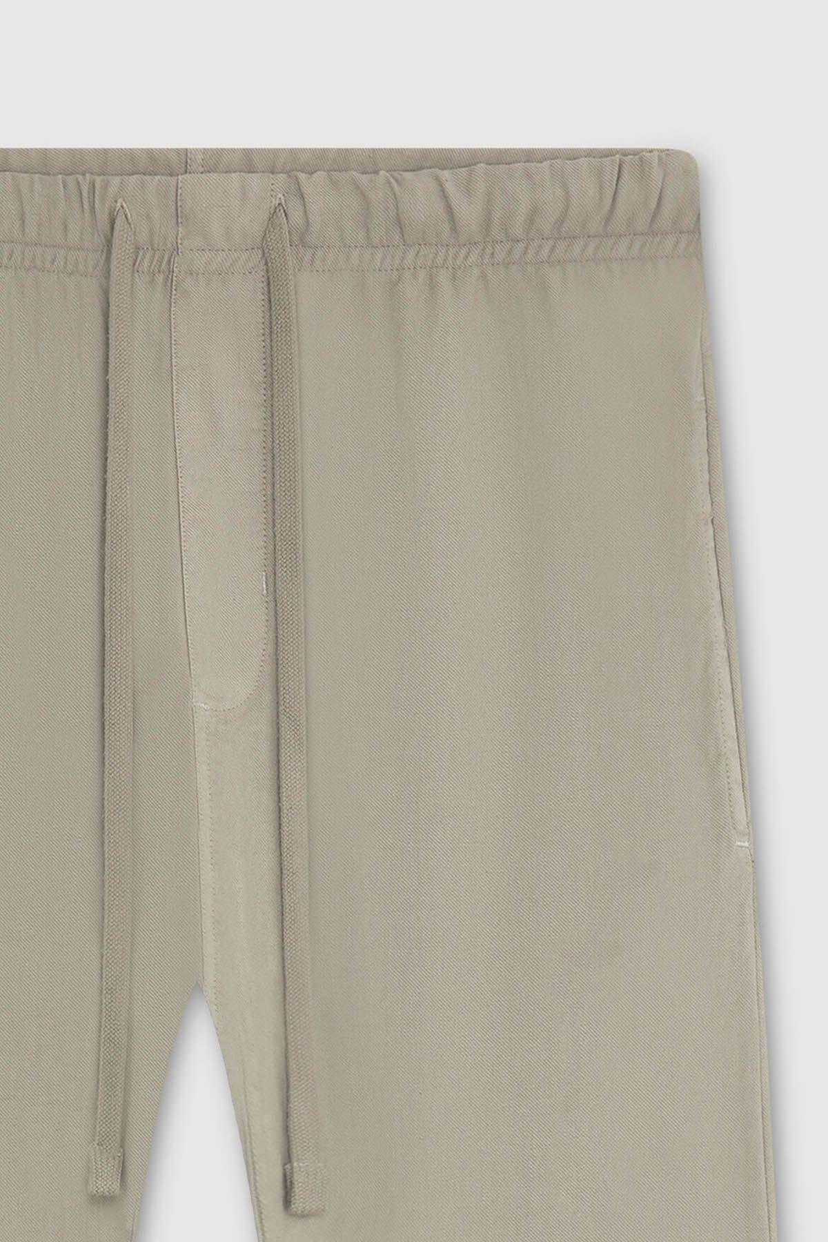 LINEN TAPER IRON - Image 5