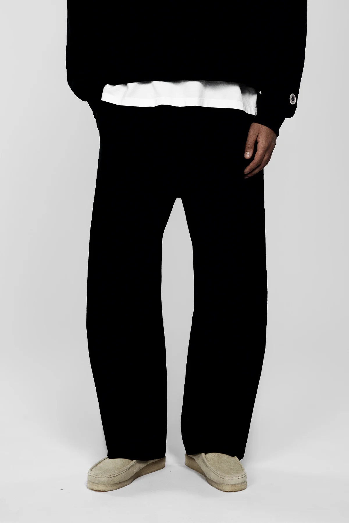 T CURVE BLACK - Image 5