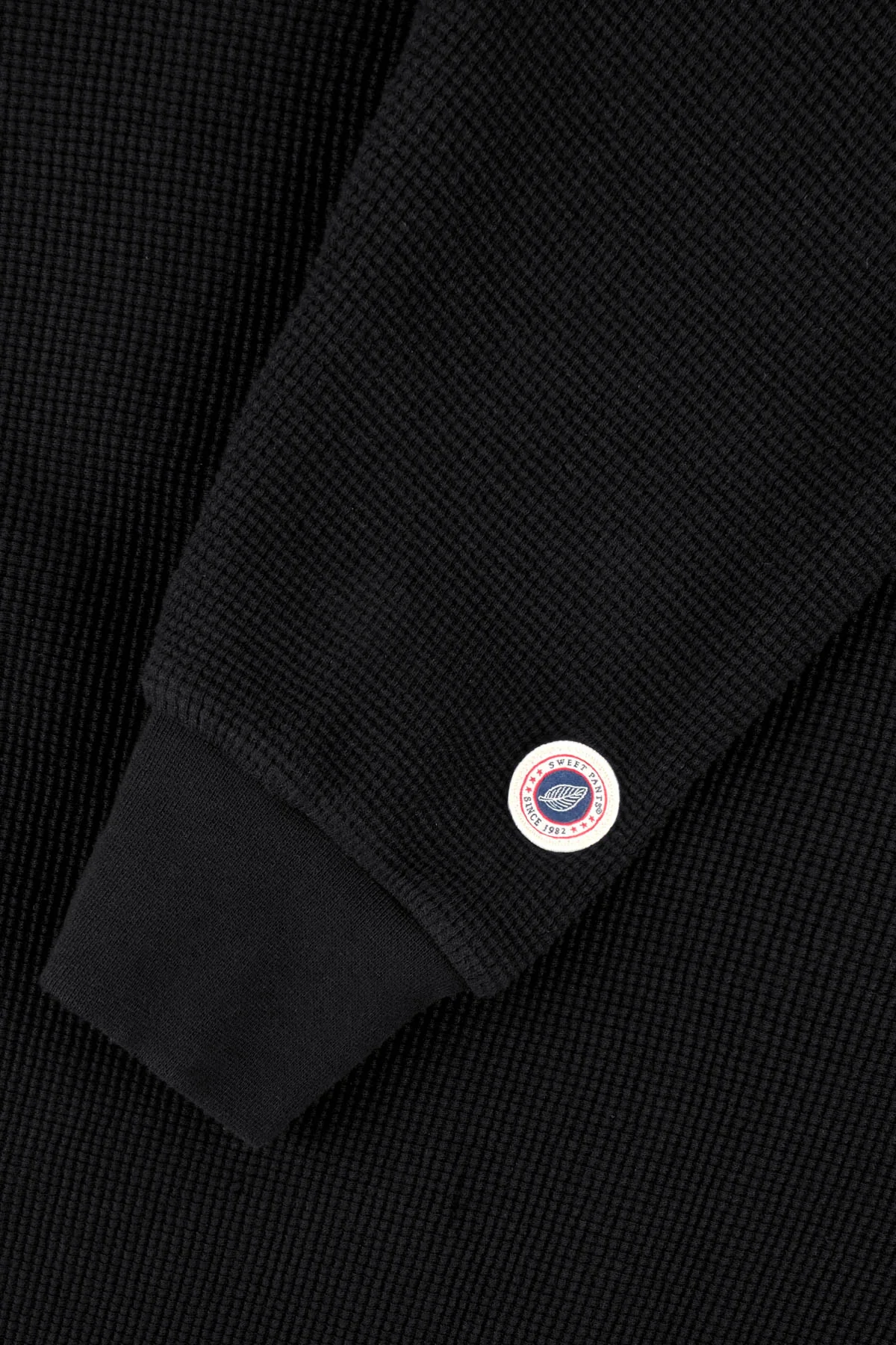 WAFFLE ZIP BLACK - Image 4
